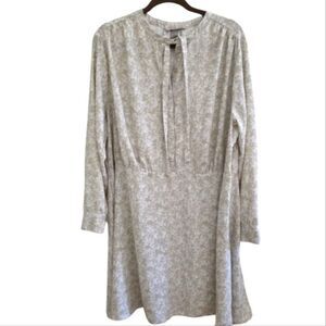 H&M Green White Ditsy Floral Long Sleeve V Neck Shift A Line Dress Size XXL